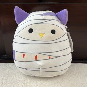 Halloween Holly Squishmallow